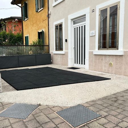 Villa Casa Del Ciliegio Valeggio sul Mincio Esterno foto